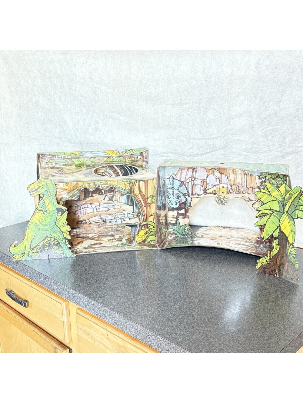 1974 MEGO Planet of the Apes - Lost Continent Playset READ not complete